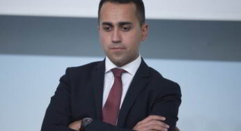 Di Maio ribadisce: “Fermiamo la Serie A, serve responsabilità”