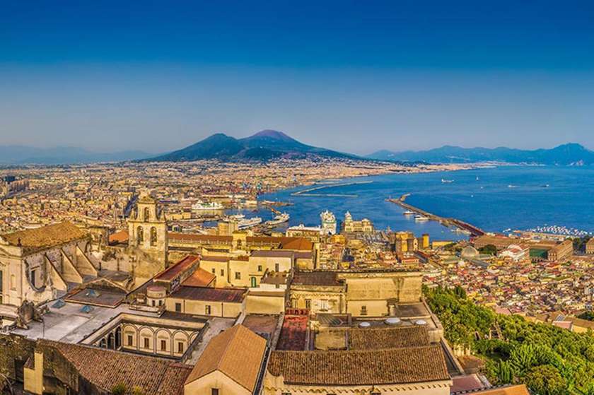 Napoli, da presunto "lazzaretto" a culla del contagio zero