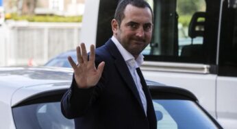 Spadafora contro gli ultras fascisti: “Forza Nuova va sciolta. Via il tifo violento dagli stadi, sono personaggi scarsamente intelligenti”