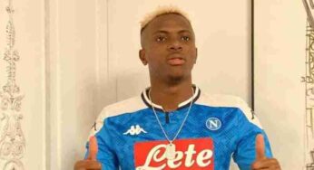 Osimhen al San Paolo la prima emozione, Insigne ad accoglierlo