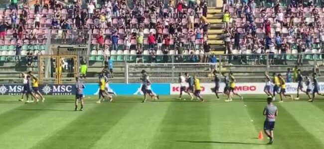 napoli distanziamento mascherine