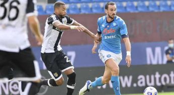 Parma-Napoli lIVE. Gol e highlights. Mertens e Insigne decidono la gara, fantastico Osimhen