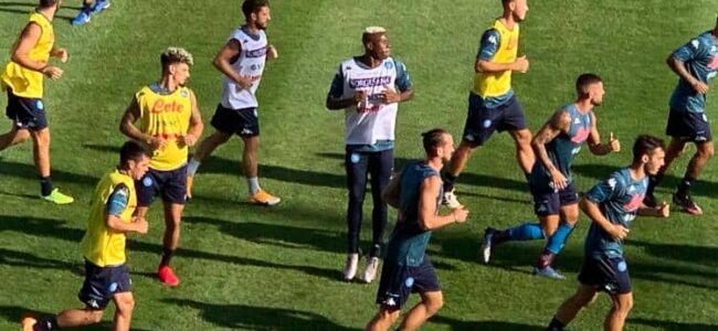 Victor.Osimhen.Napoli.2020.21.allenamento.750x450(1)