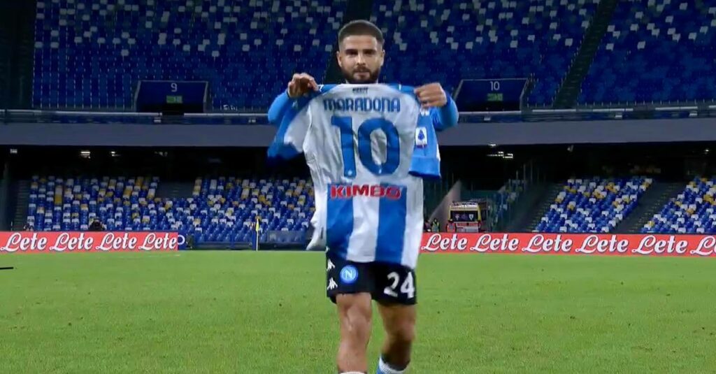 rinnovo insigne napoli