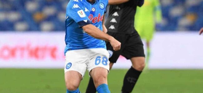 lobotka_tifosi_napoli(1)(1)