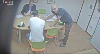 “Bambino porta cocumella” il video dell’esame farsa di Suarez. L’avvocato “Ci ha cercato la Juve”