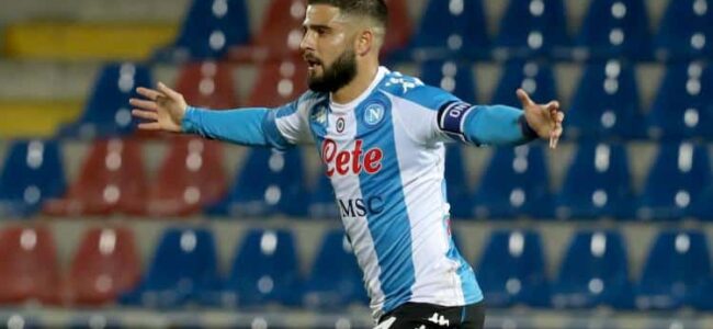 insigne.crotone.napoli.2020.2021.festeggia.750x450(1)
