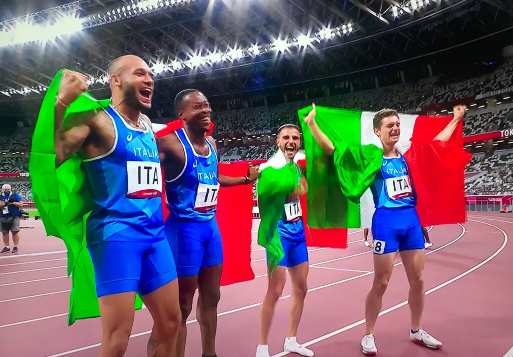 VIDEO – Italia leggenda nella 4X100: è medaglia d’oro