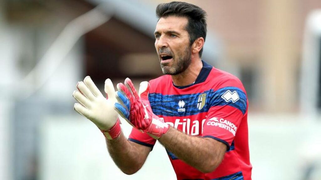 Video – Super papera di Buffon, i media glissano. Lo sfottò di Ziliani