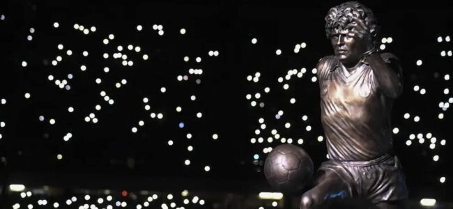 napoli omaggio maradona