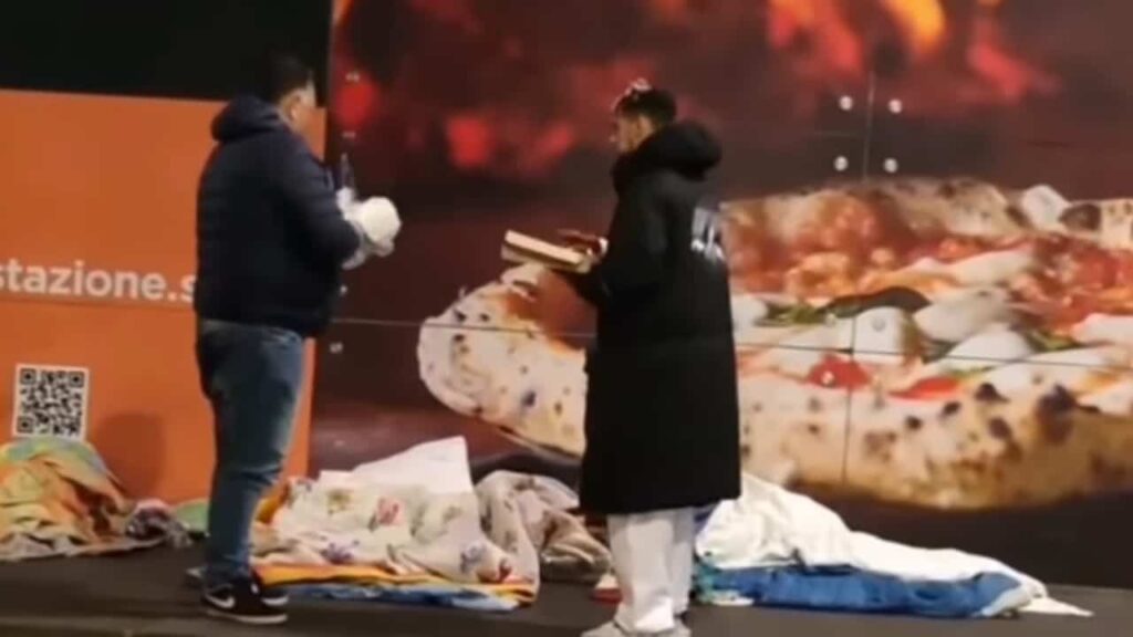 MALCUIT SENZATETTO NAPOLI