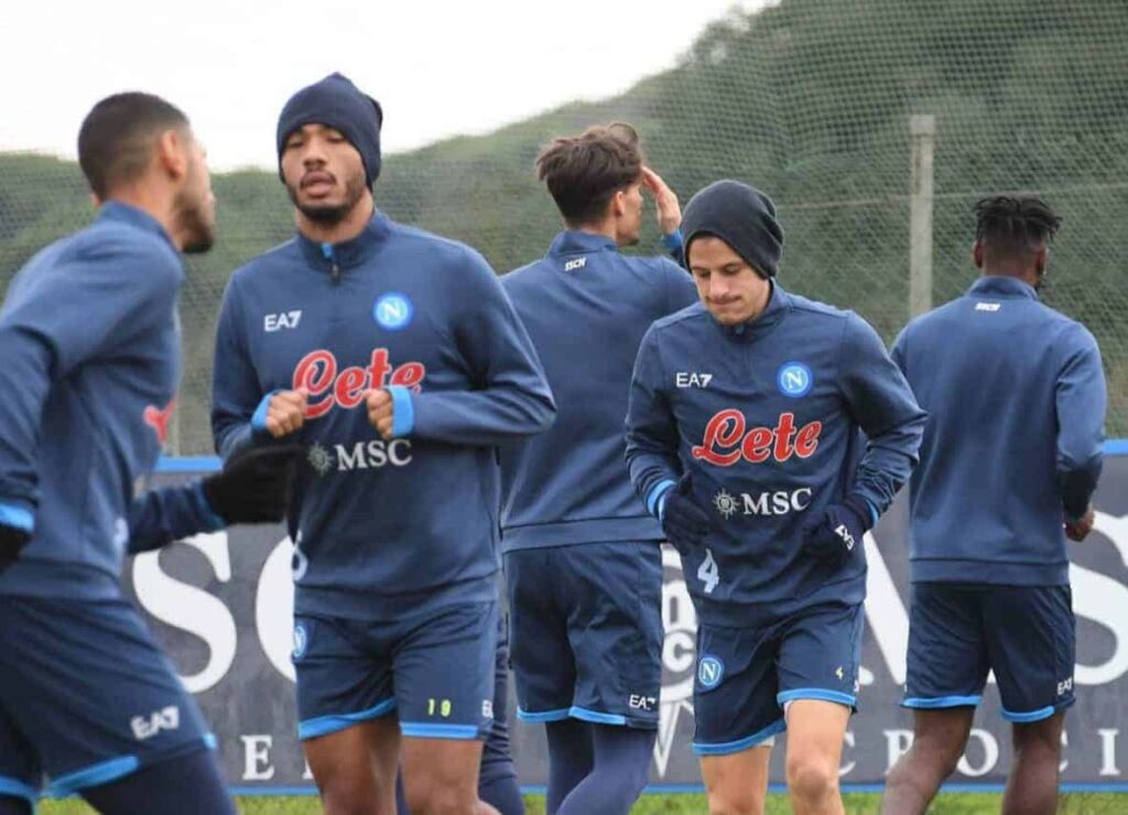 Napoli, tutti i calciatori negativi al Coronavirus