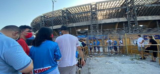 NAPOLI ATALANTA TIFOSO SEQUESTRATO BIGLIETTO