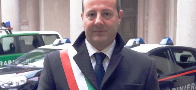 vince sindaco cerano albanese