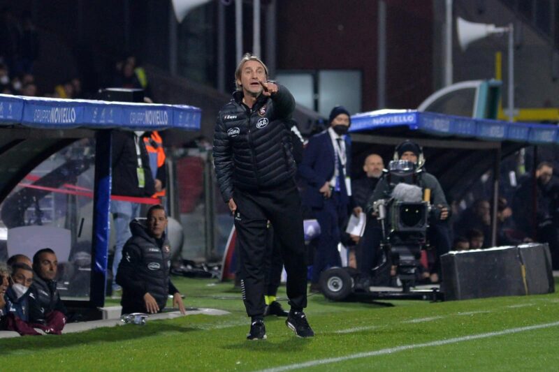 Salernitana sconfitta e salva, il Cagliari retrocede in Serie B