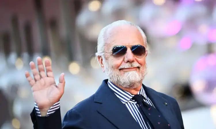 De Laurentiis taglia le spese, sarà un Napoli irriconoscibile: pronto il primo colpo di mercato