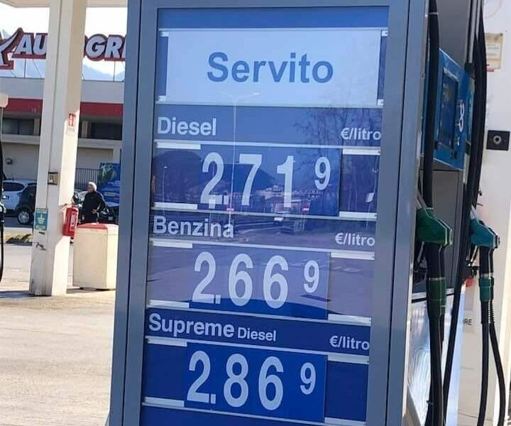speculazione prezzi benzina diesel carburanti