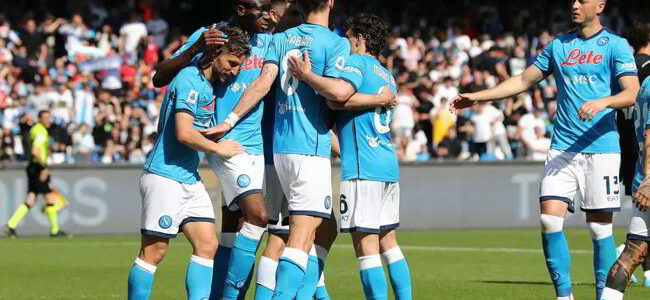 Napoli-Sassuolo 6-1 goal e highlights -VIDEO