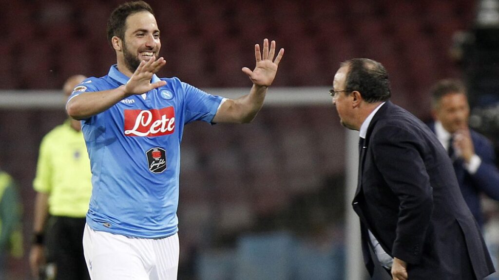 Benitez: “Il rigore sbagliato da Higuain ha bloccato l’arrivo di altri campioni al Napoli”