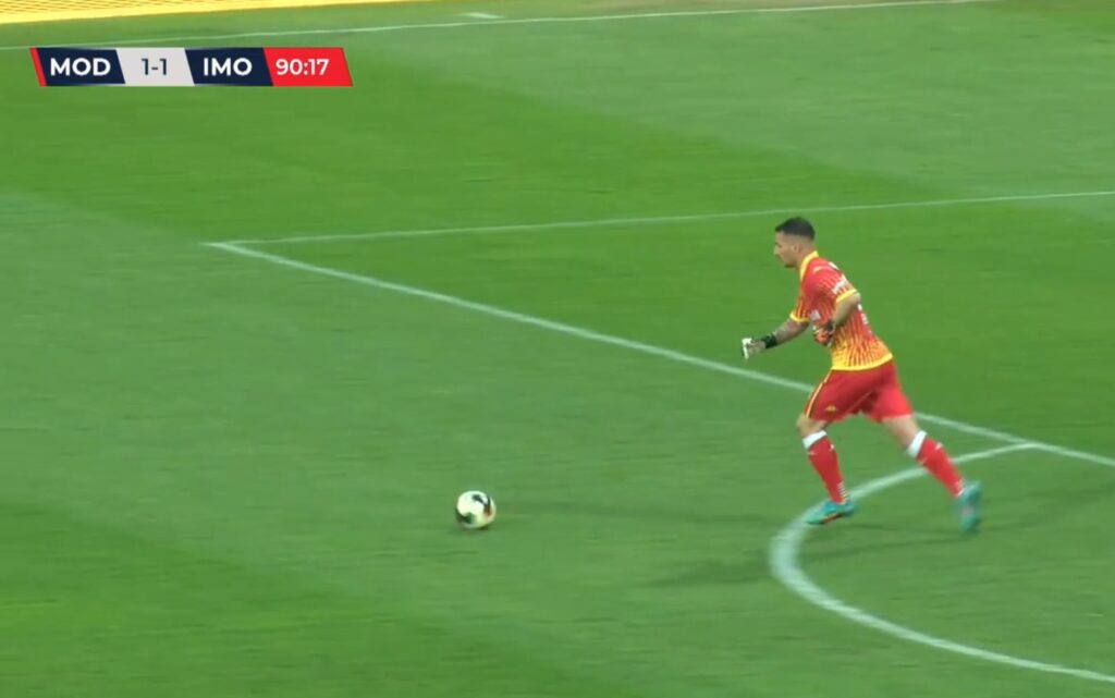 Modena-Imolese: Gagno, gol del portiere dal rinvio, il video incredibile