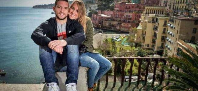 mertens restare napoli