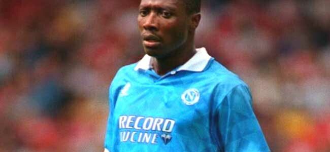 Napoli, Freddy Rincon è morto: l'ex attaccante azzurro non ce l'ha fatta