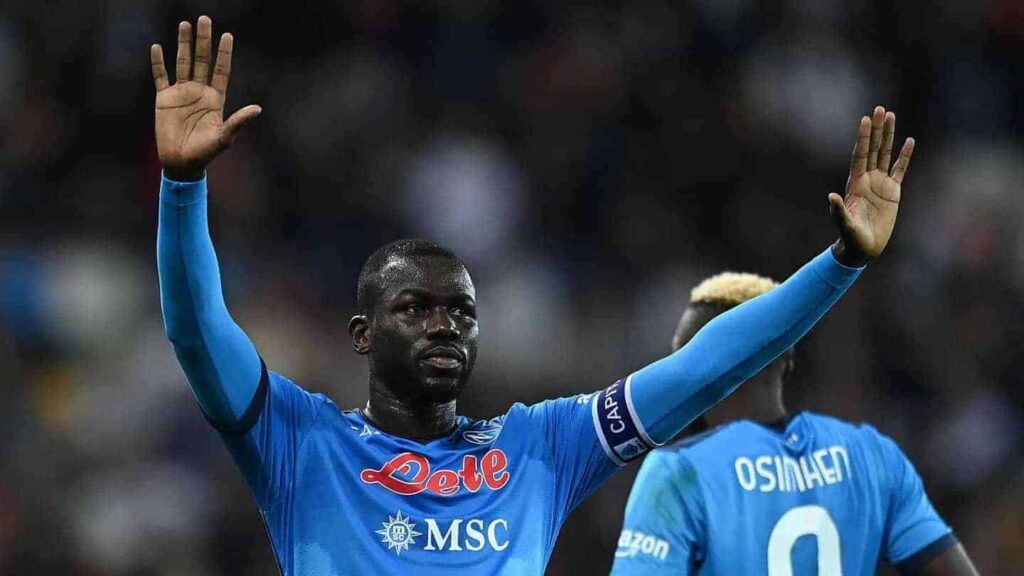 Napoli, offerti 3,5milioni a Koulibaly. La controproposta del difensore
