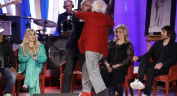 Mughini e Sgabri: rissa al Maurizio Costanzo Show – FOTO