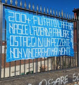 striscione-sanita-de-laurentiis