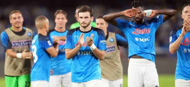 Così il Napoli ha soffiato Kvaratskhelia alla Juventus