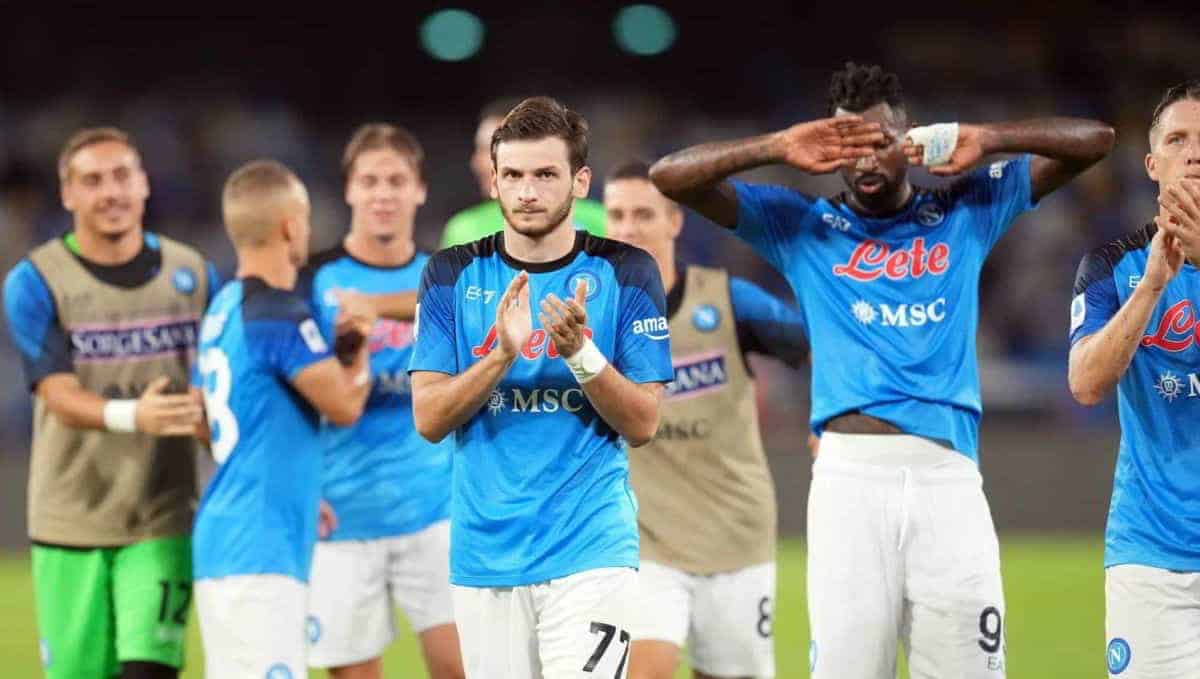 Così il Napoli ha soffiato Kvaratskhelia alla Juventus