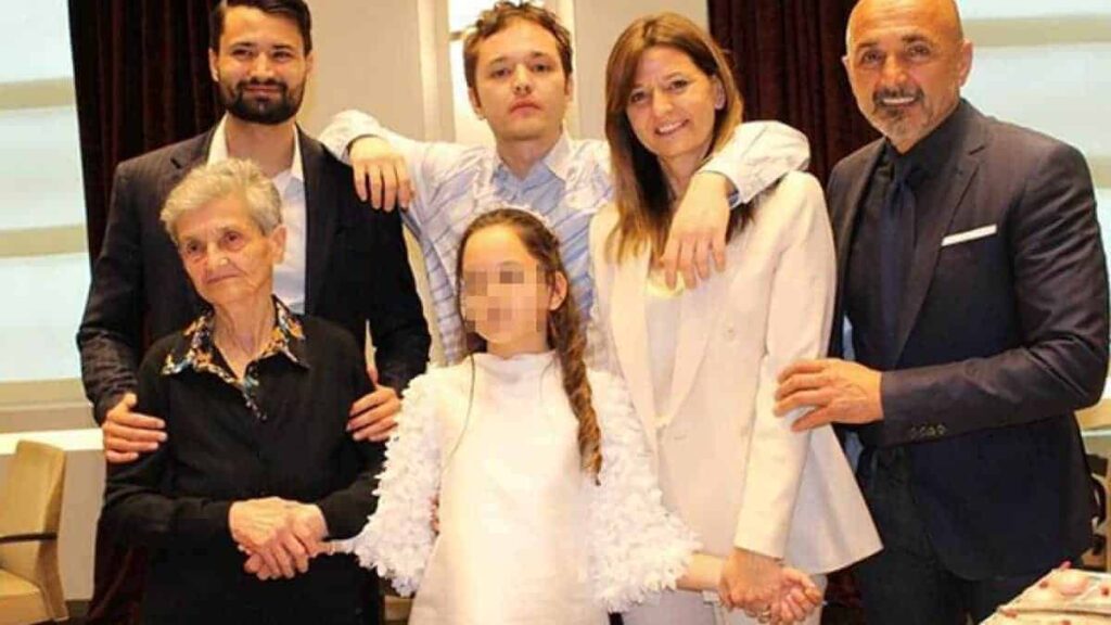 Spalletti, la mamma: “Il calcio così è una citrullata”