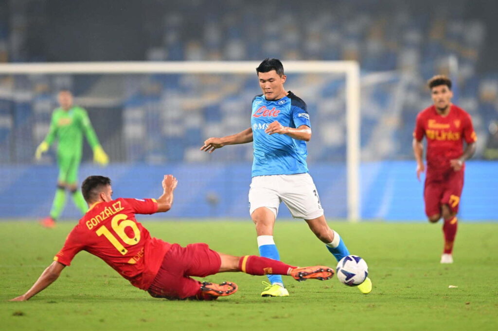 kim manchester united clausola rescissoria