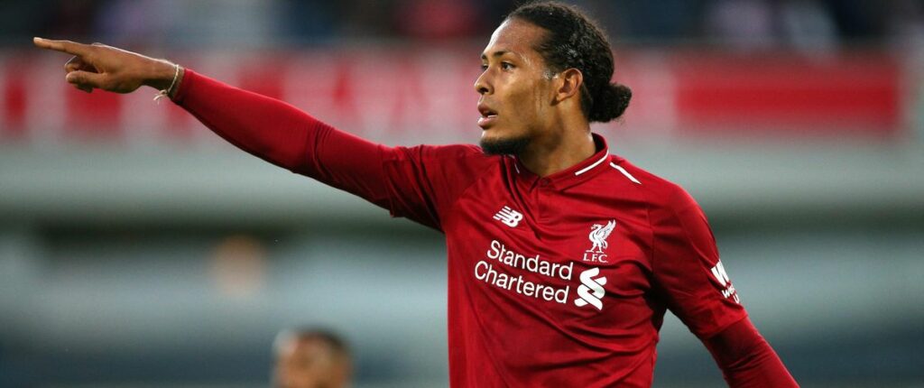 Liverpool, van Dijk: “Sconfitta difficile da accettare. Restiamo uniti, senza puntare il dito”