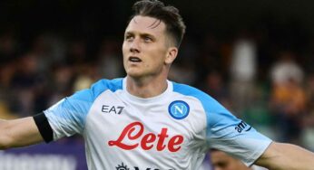 Squadra del mese: tre giocatori del Napoli, c’è anche Zielinski