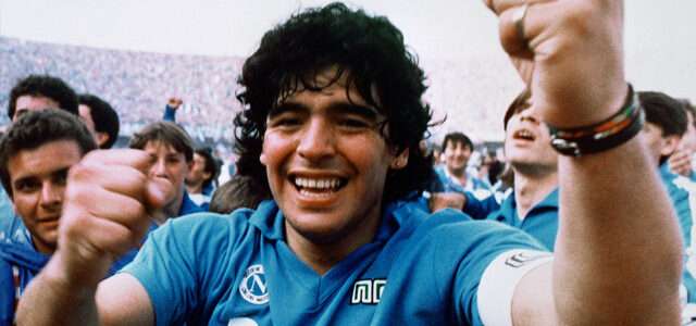 compleanno maradona