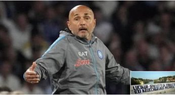 Roma, striscione contro Spalletti: “Ieri Arlecchino oggi Pulcinella…”