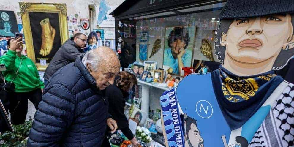 Ferlaino: "Maradona, se fosse vissuto a Napoli sarebbe ancora vivo. La Juve voleva Diego? ecco come stanno realmente le cose"