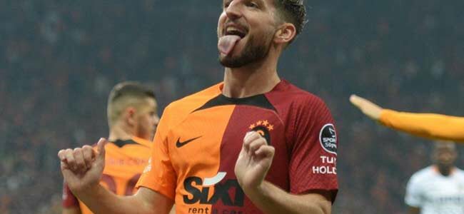 mertens_galatasaray_1