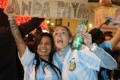 Argentina campione del Mondo, a Napoli esplode la festa -VIDEO