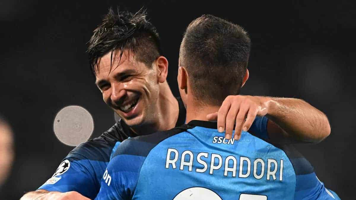 Gli Highlights e il video dei gol dell'amichevole  Napoli-Crystal Palace 3-1. Osimhen e Raspadori stendono gli uomini di Viera.