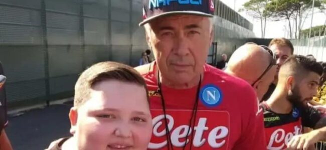 Napoli piange Alessio Buonocore, vittima di cyberbullismo e di una crudele malattia