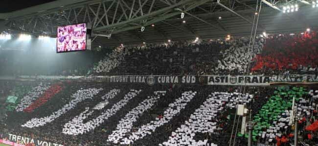 Juventus umiliata dal Napoli: i tifosi bianconeri disperati sui social