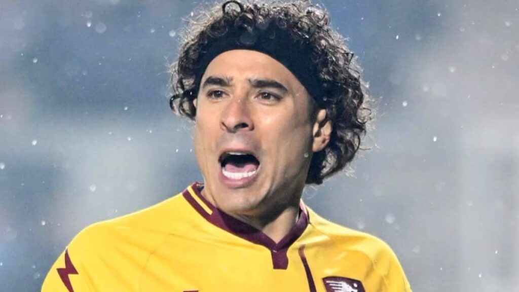 Dal Messico: "La Salernitana è una barzelletta"