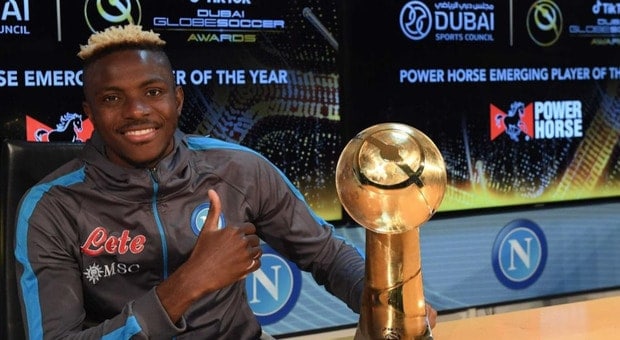 Victor Osimhen trionfa ai Globe Soccer Awards: è il miglior giovane del 2022