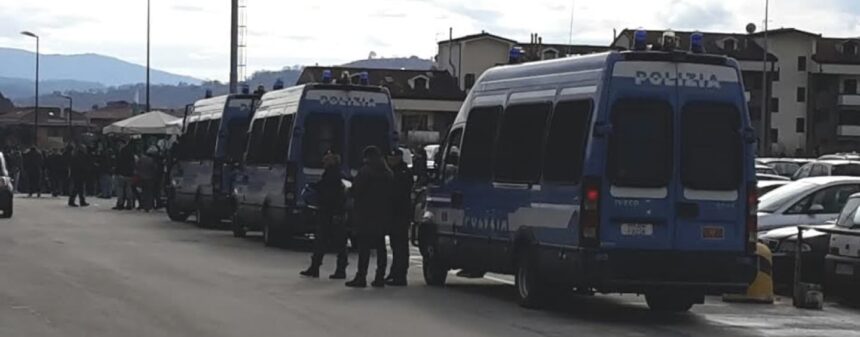 Tensione alle stelle all'Arechi: Salernitana-Napoli, schierati elicotteri e 300 poliziotti
