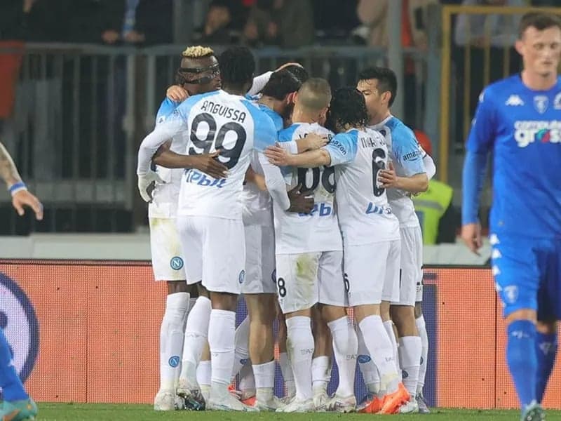Empoli-Napoli 0-2, azzurri dominatori assoluti della Serie A