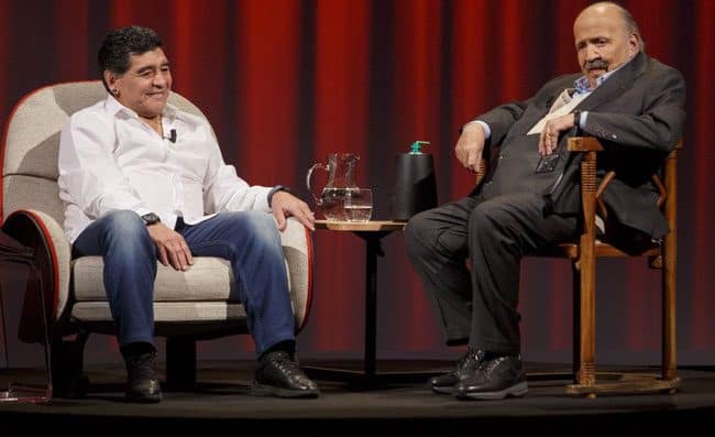 Addio Maurizio Costanzo, l'intervista più bella con Maradona: "C'è una cosa che mi è rimasta impressa"
