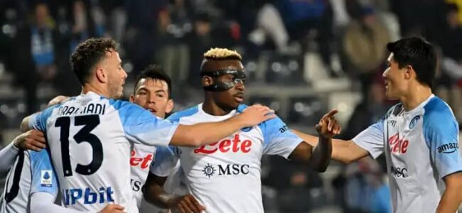 osimhen.napoli.2022.23.esulta.bianca.750x450(3)