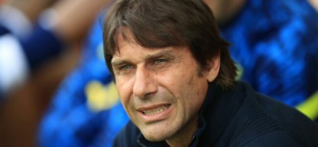 Conte esonerato dal Totthenam, il tecnico accostato anche al Napoli